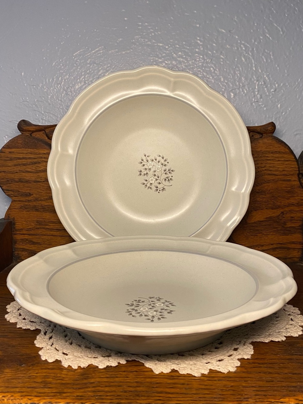 (2) Pfaltzgraff Heirloom Large Rimmed Soup Bowls